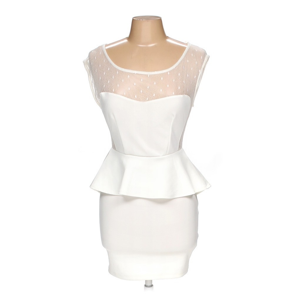 🔥3 for$15🔥 WHITE PEPLUM 👗💐🌸🛍